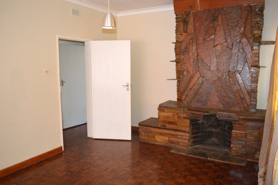 4 Bedroom Property for Sale in Roosheuwel North West